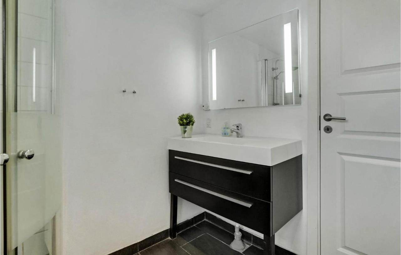 Beautiful Home In Borkop With Kitchen Luaran gambar